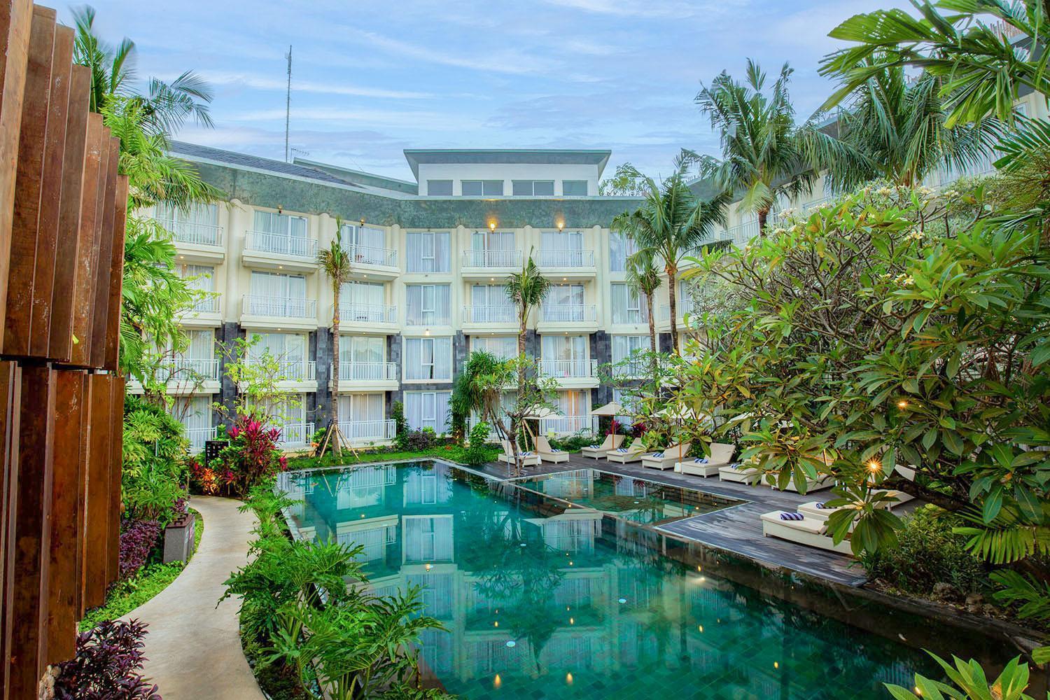The 1O1 Bali Fontana Seminyak Hotel Legian Exterior foto